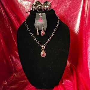 Paparazzi Silver and Black Jewelry Set